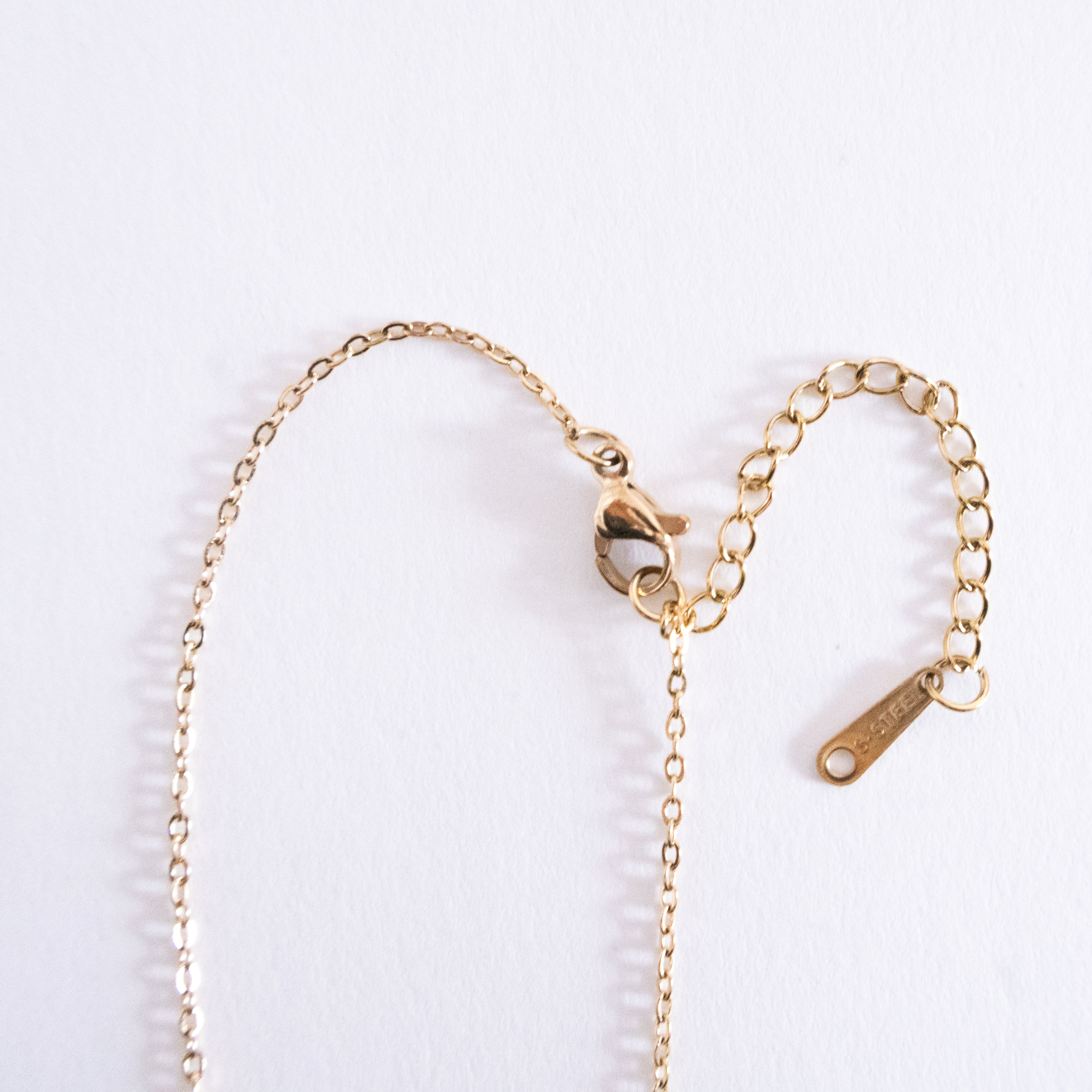 Green Marble Oval Pendant Necklace