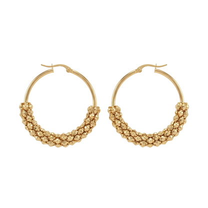Pendientes de aro con cuentas tejidas en oro