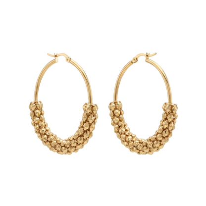 Pendientes de aro con cuentas tejidas en oro