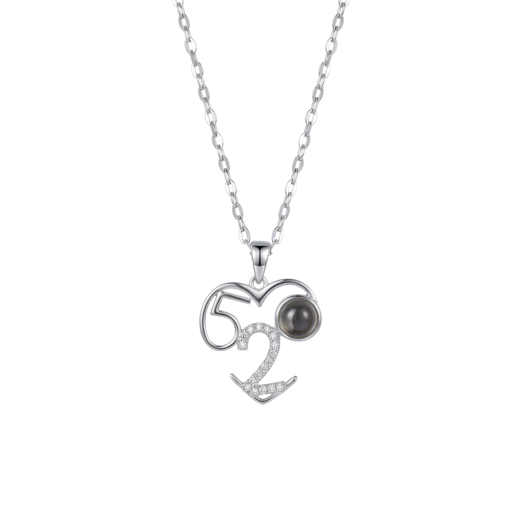 Gold Noir 52 Pendant Necklace