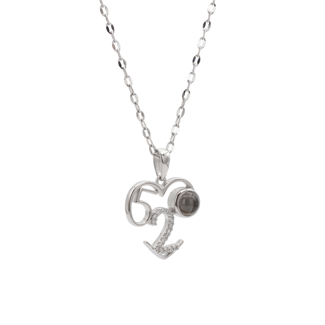 Gold Noir 52 Pendant Necklace