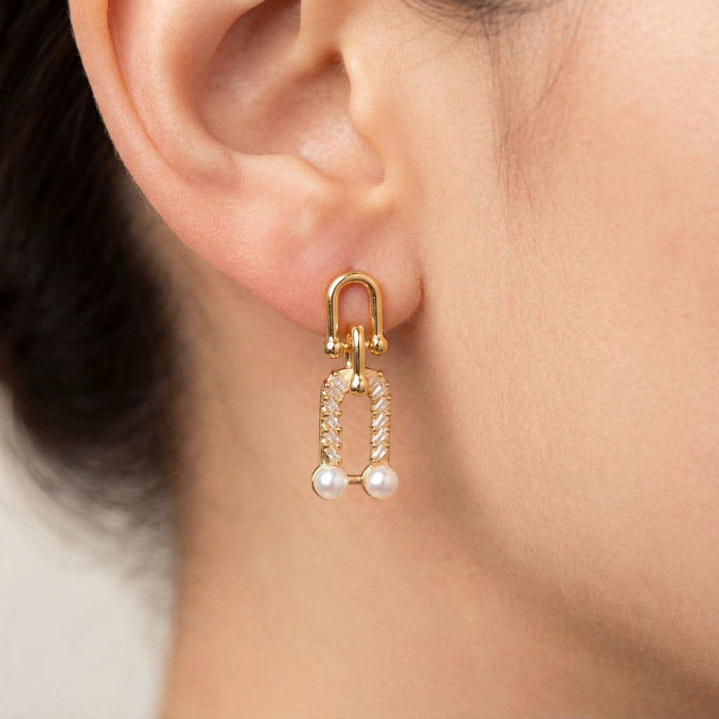 Chain Pearl Duo Earrings