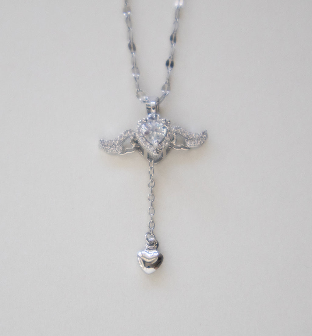 Stainless Steel Elegant Pearl Necklace