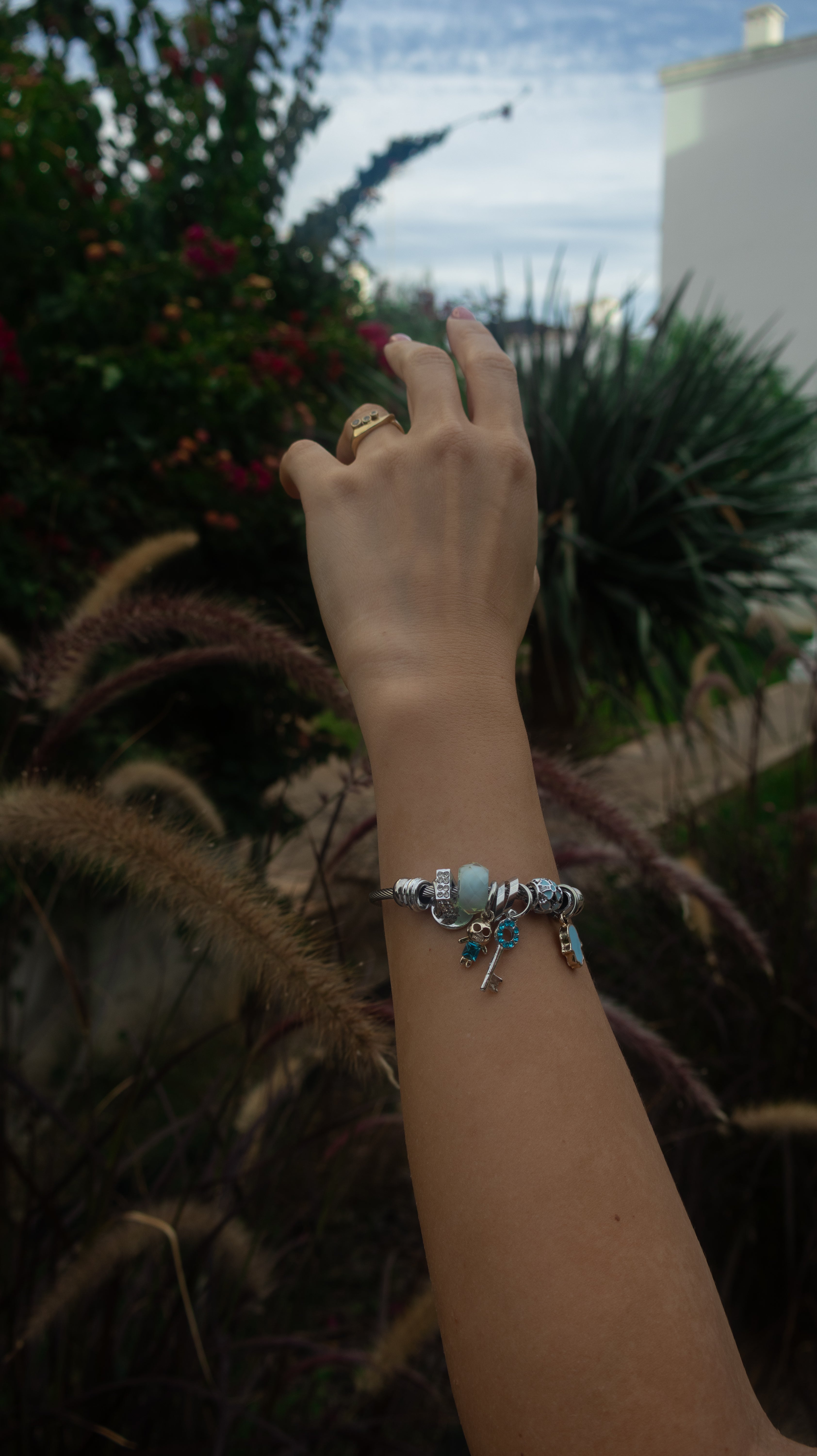 Stainless Steel Cable Blue Accent Beads Wire Charm Bracelet