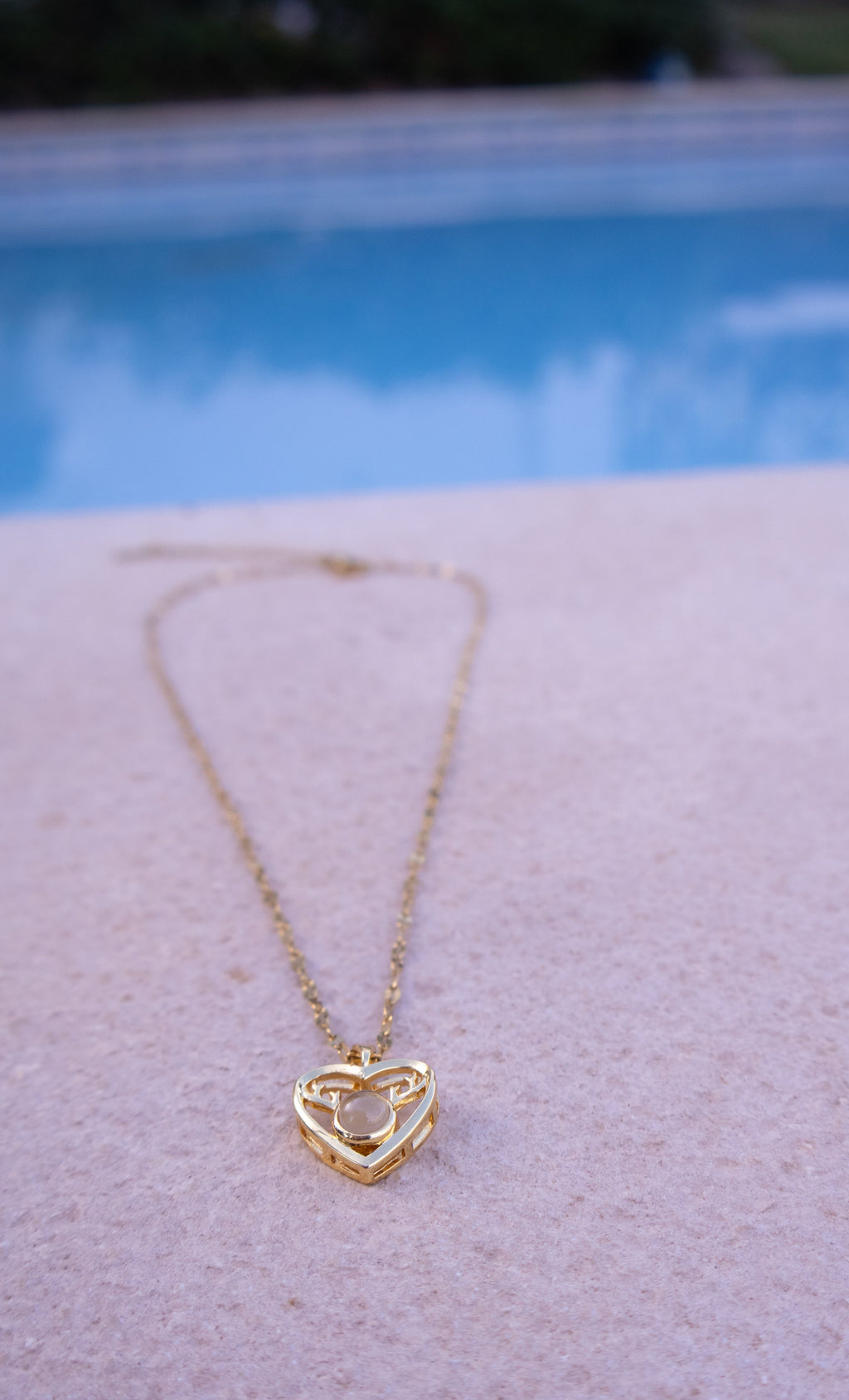 Antler Design Heart Pendant Necklace