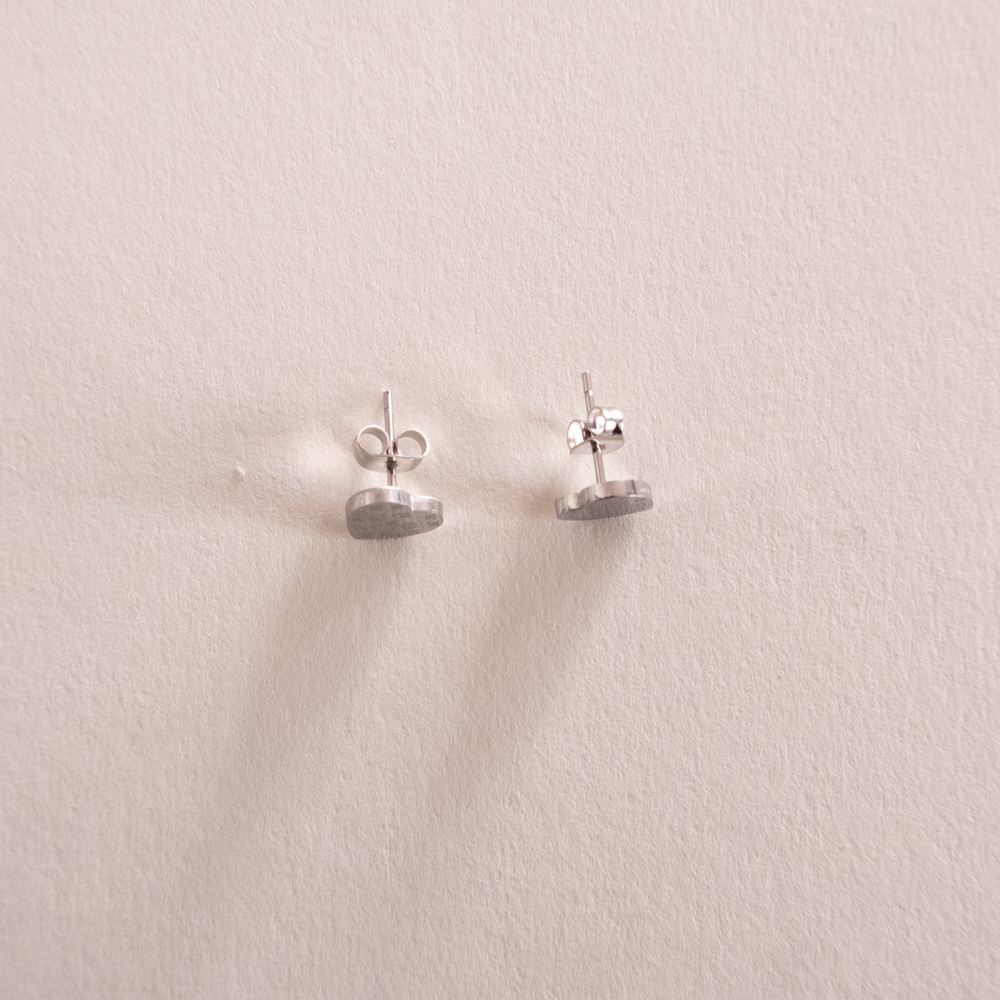 Vira Heart Stud Earrings