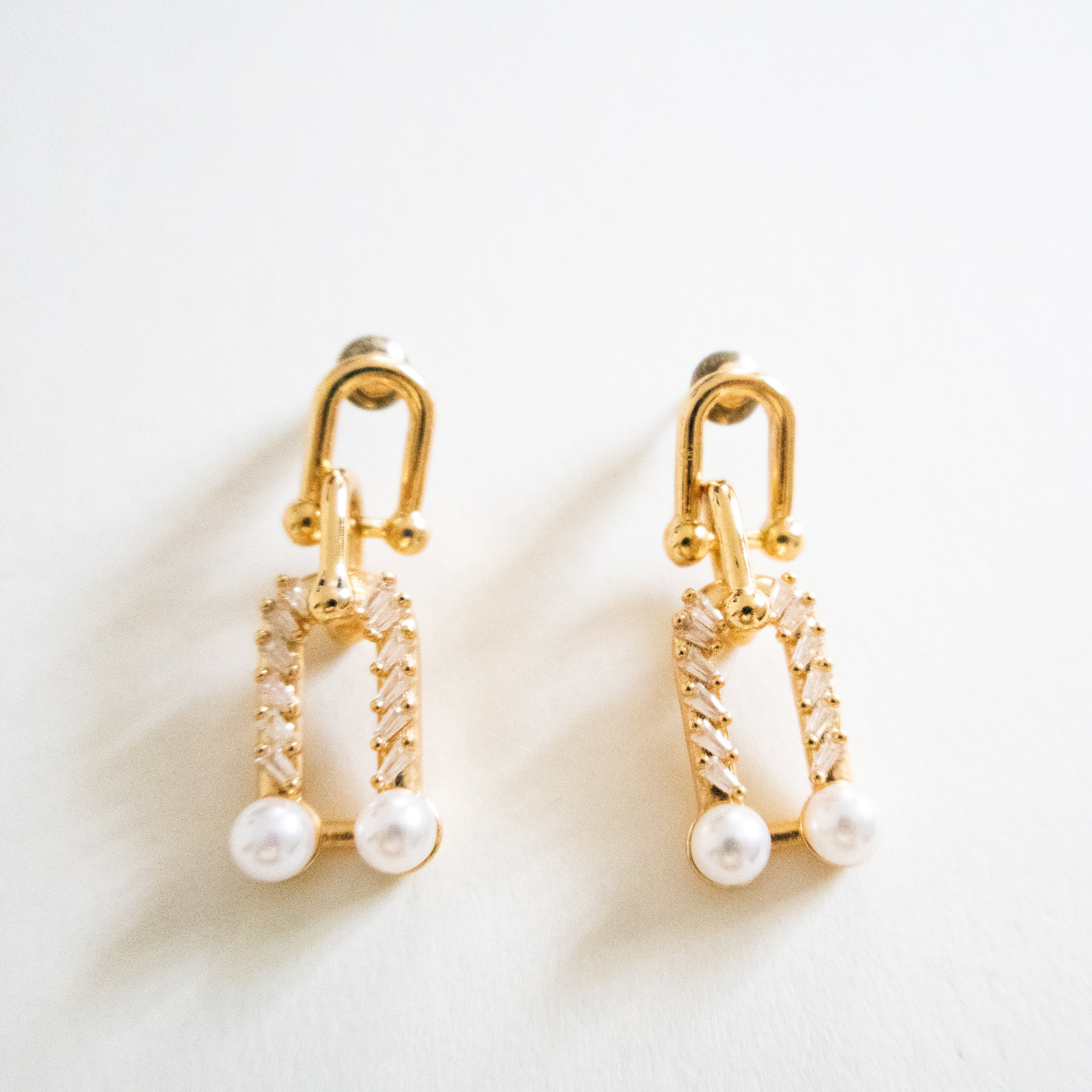 Chain Pearl Duo Earrings