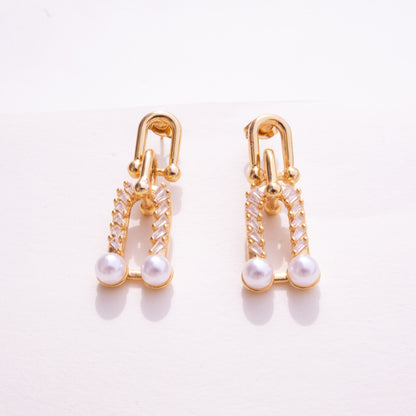 Pendientes de cadena con perlas y dúo