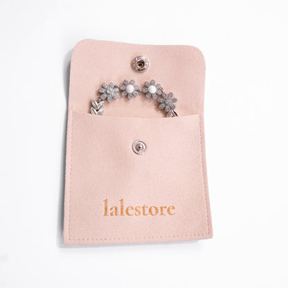 Margarida Sea Foam Daisy Bracelet