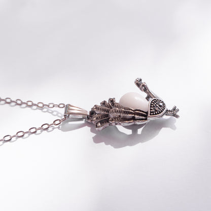 Leque Peacock Sea Foam Necklace