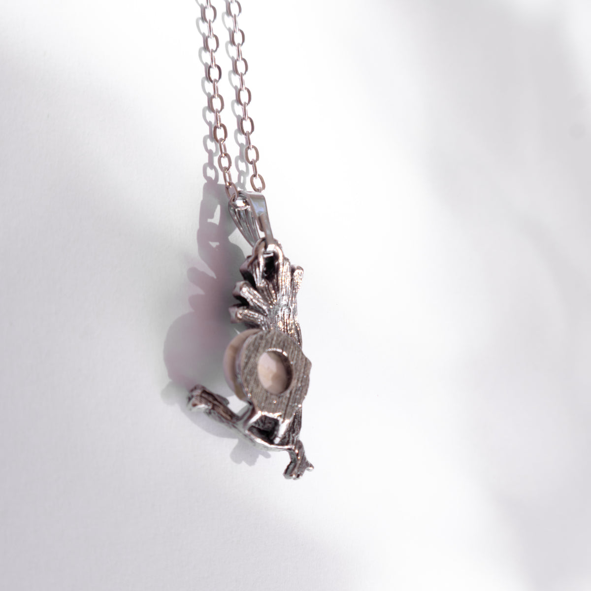 Leque Peacock Sea Foam Necklace