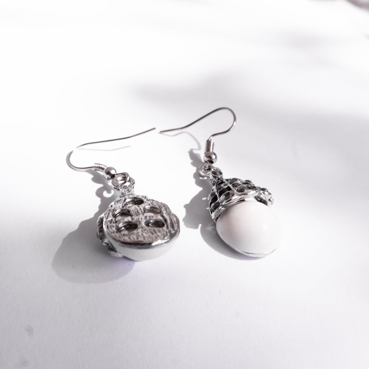 Lanterna Sea Foam Drop Earrings